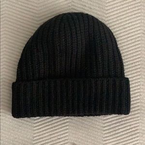 Heat tech knit beanie